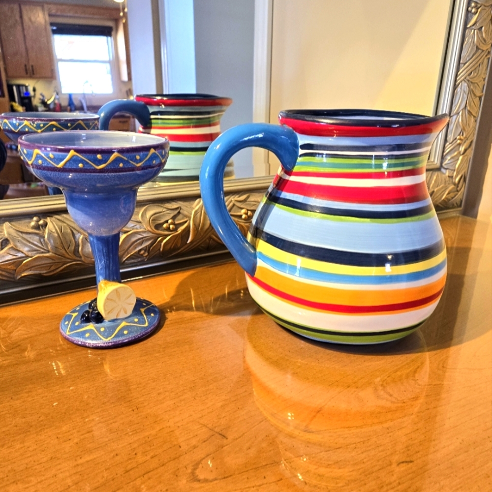 Vintage Sweet tea/ lemon-ade pitcher